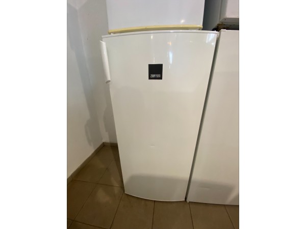 Használt Zanussi ZRA25600WA normál hűtőszekrény [H11892] 