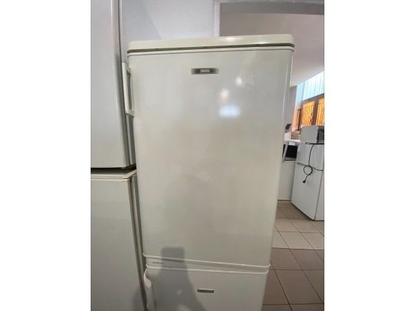 Felújított Zanussi ZT155R normál hűtőszekrény [HFV169] 
