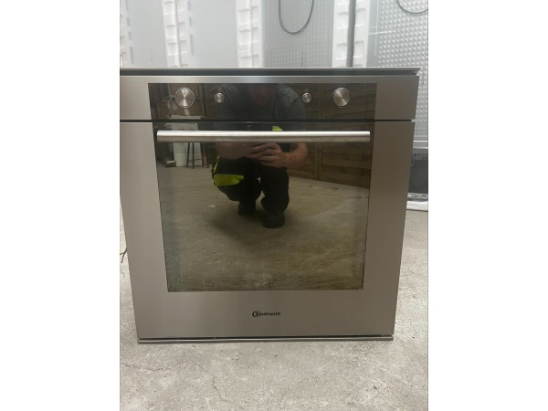 Használt Bauknecht BPLM 8110 beépíthető sütő [H12191] 