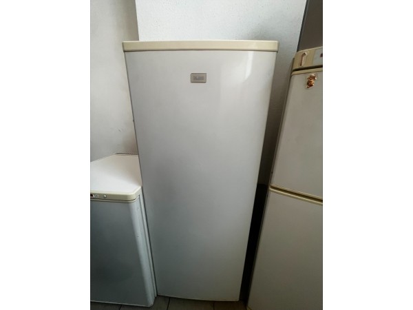 Használt Zanussi ZRA226CWO normál hűtőszekrény [H12210] 