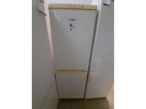 Használt Zanussi ZK 21/11 alulfagyasztós hűtőszekrény [H12424] 